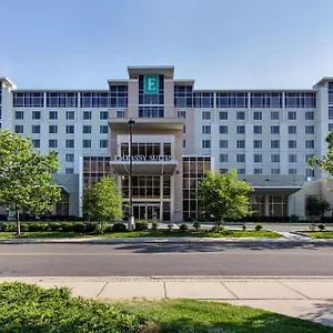 מלון Embassy By Hilton Newark Airport, אליזבת